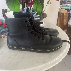 Dr Martens boots size 8